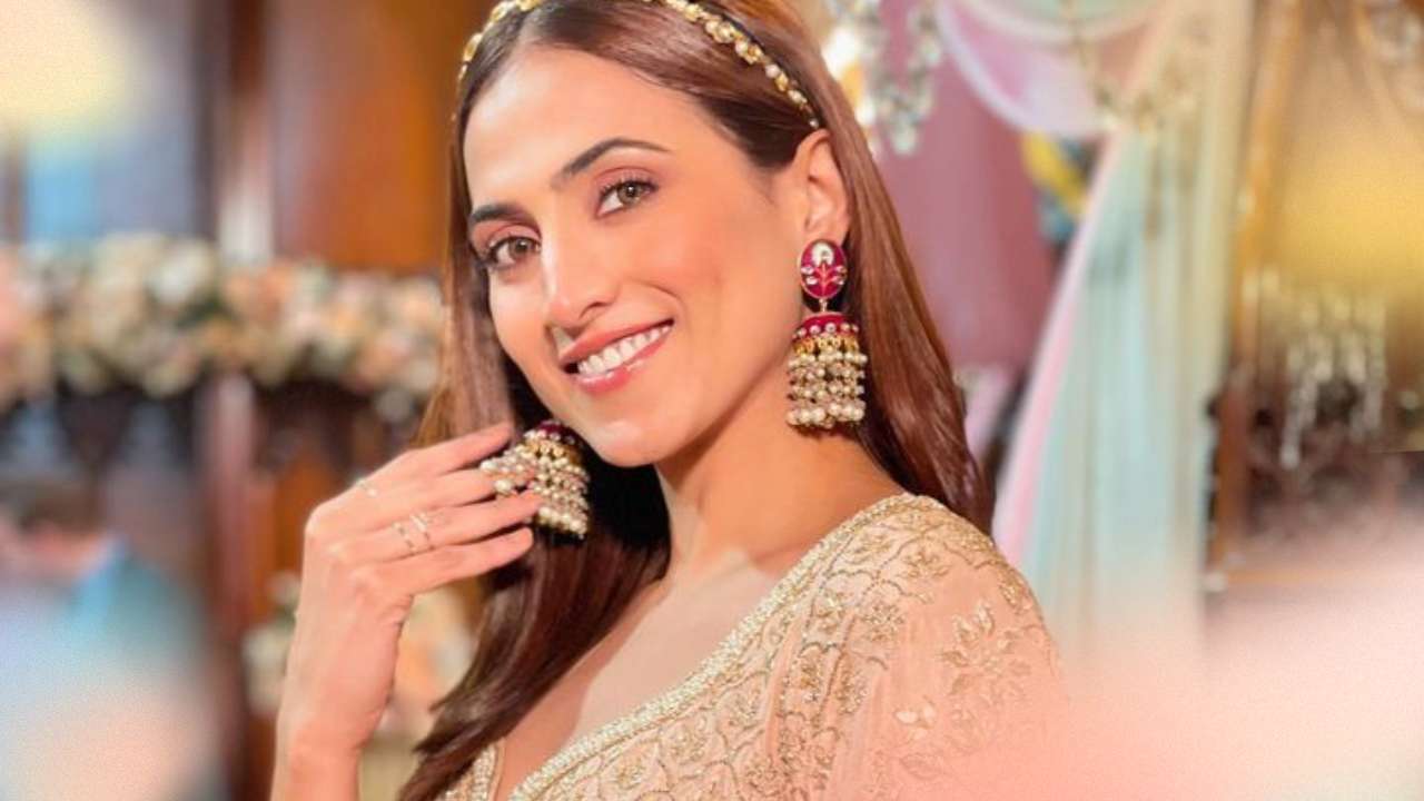 Hashneen Chauhan Wiki, Biography, Age, Height, Weight, Family, Net Worth 1 Hashneen Chauhan Wiki