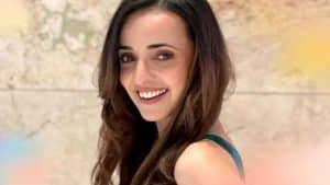 Sanaya Irani Wiki