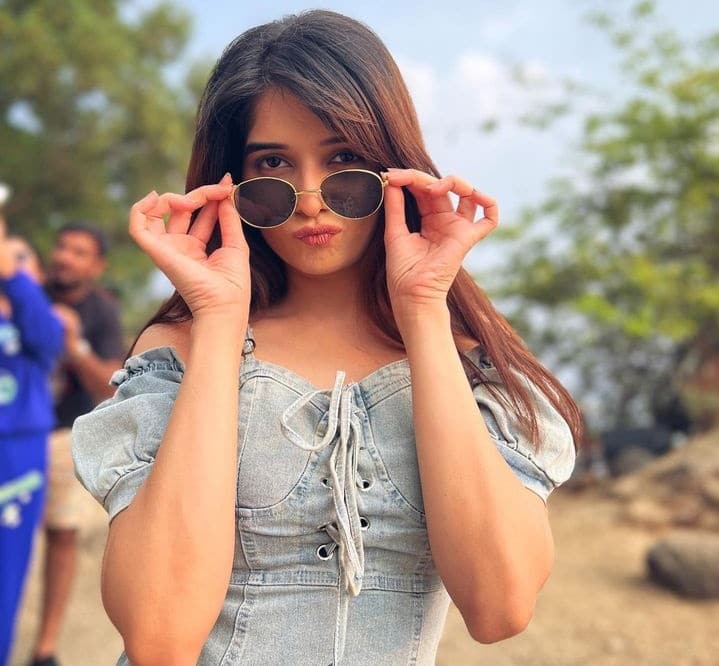 Ghum Hai Kisikey Pyaar Mein 14th November 2023 Written Update: Ishaan apologises to Savi. 3 Ghum Hai Kisikey Pyaar Mein 14th November 2023 Written Update