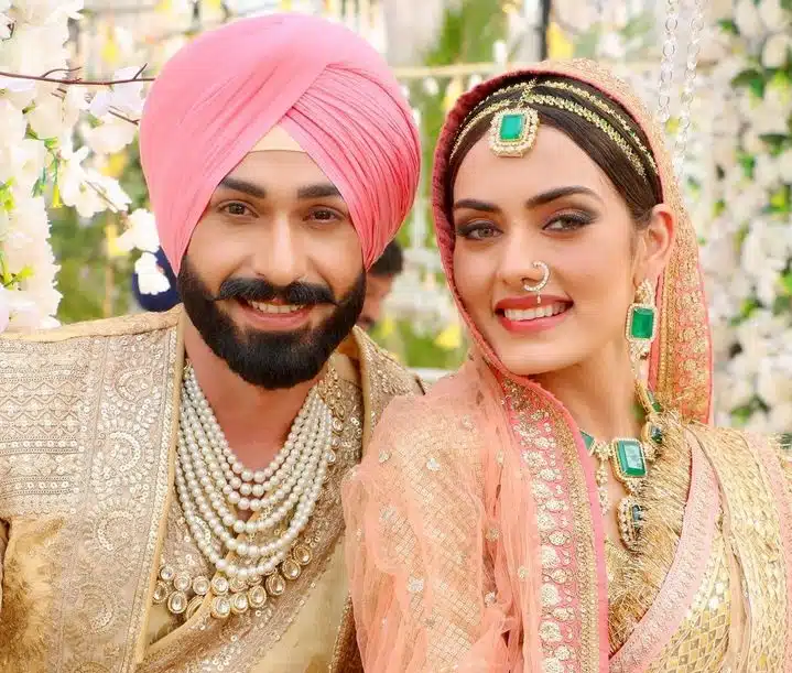 Teri Meri Doriyaann 21st November 2023 Written Update: Sahiba asks Angad why he is looking shocked seeing the diamond. 3 Teri Meri Doriyaann 21st November 2023